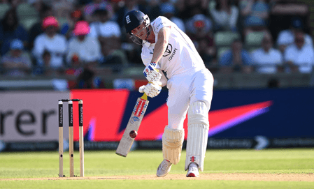 बर्मिंघम टेस्ट : शुरुआती झटकों के बाद जेमी स्मिथ और हैरी ब्रूक ने इंग्लैंड को संभाला