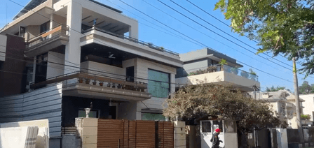 भ्रष्टाचार के घेरे में सस्पेंड हरचरण सिंह भुल्लर के 11 ठिकानों पर ईडी की छापेमारी, मनी लॉन्ड्रिंग की जांच तेज