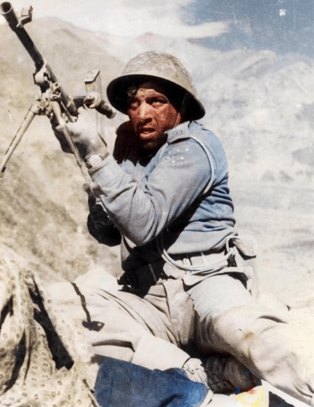 1962 का युद्ध : जब धर्मेंद्र ने स्क्रीन पर दिखाया सैनिक का जज्बा, हर एक की आंखें हो गई थीं नम