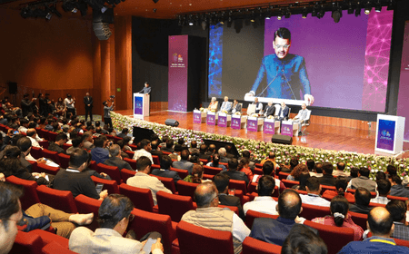 महाराष्ट्र: एआई समिट में कांग्रेस का विरोध प्रदर्शन शर्मनाक: सीएम देवेंद्र फडणवीस