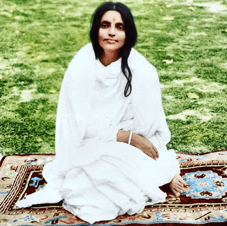 आनंदमयी मां : करुणा और भक्ति की साक्षात मूर्ति, समाज में आध्यात्मिकता की जगाई ज्योति