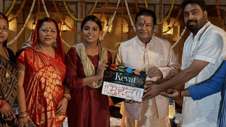 'केवट' में माही श्रीवास्तव का जलवा, वाराणसी में फिल्म की शूटिंग