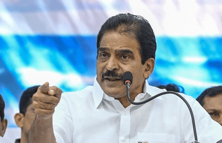 आरएसएस को सम्मानित करना 'स्वतंत्रता संग्राम का गहरा अपमान': केसी वेणुगोपाल