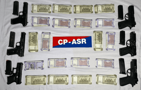 अमृतसर से हथियार तस्करी का बड़ा नेटवर्क बेनकाब, 6 गिरफ्तार, हथियार और हवाला रकम बरामद