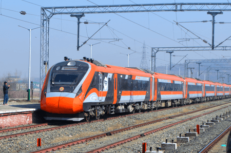 यात्रियों की सुरक्षा बढ़ाने के लिए रेलवे सभी कोचों में लगाएगा सीसीटीवी कैमरे