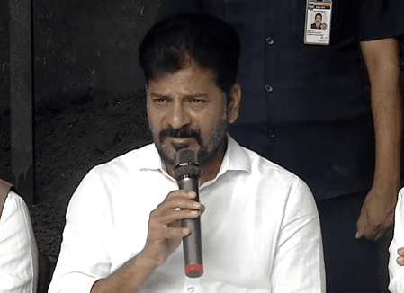 तेलंगाना फार्मा प्लांट ब्लास्ट: सीएम रेवंत रेड्डी ने किया घटनास्थल का दौरा, 36 हुई मृतकों की संख्या