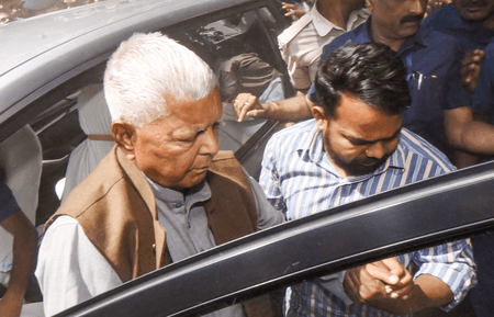 बिहार चुनाव से पहले सक्रिय हुए लालू यादव, आरा से शुरुआत, भाजपा ने उठाए सवाल