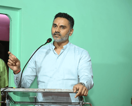 ऑपरेशन सिंधु के तहत ईरान और इजराइल से भारतीयों को सुरक्षित लाएगी सरकार : योगेश कदम