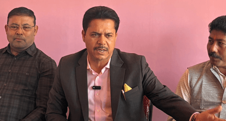 असम : भूपेन बोरा का दावा, गौरव गोगोई अखिल गोगोई को पसंद नहीं करते