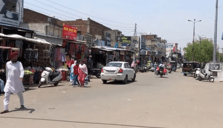 पंजाब : युद्धविराम के बाद बरनाला के बाजारों में लौटी रौनक, लोगों के चेहरे पर राहत