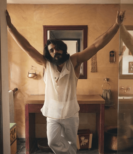 अली अब्बास जफर की फिल्म में बाला साहेब ठाकरे के पोते ऐश्वर्य बनेंगे विलेन, अहान पांडे से भिड़ेंगे