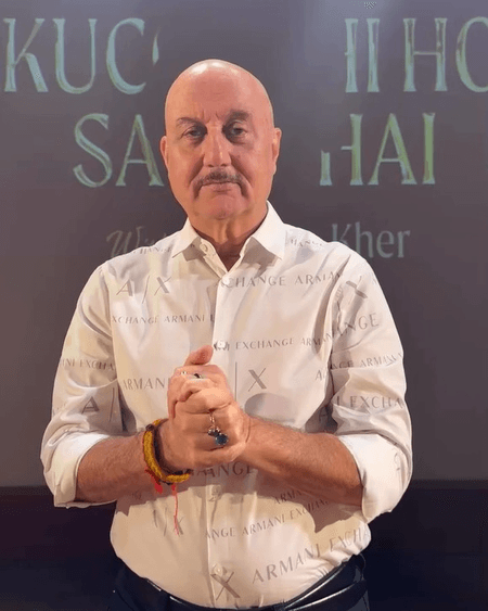 'सारांश' का किस्सा शेयर कर अनुपम खेर बोले, चुप रह जाता तो आज इस मुकाम पर न होता