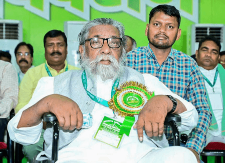शिबू सोरेन: 'दिशोम गुरु' जिन्होंने झारखंड आंदोलन से राज्य निर्माण तक में निभाई निर्णायक भूमिका