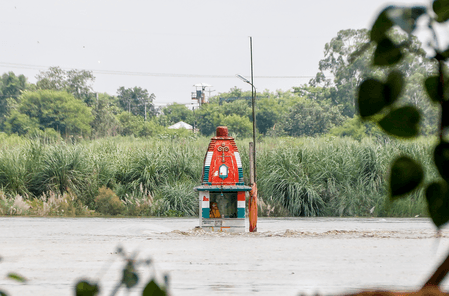 नोएडा : यमुना का जलस्तर बढ़ा, डूब क्षेत्र में बाढ़ का खतरा, इस हफ्ते भी जारी रहेगी बारिश