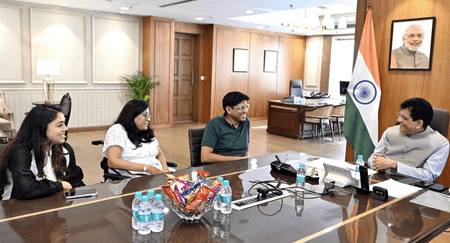 भारत आईवियर सेक्टर के लिए ग्लोबल मैन्युफैक्चरिंग और निर्यात केंद्र बन सकता है: पीयूष गोयल