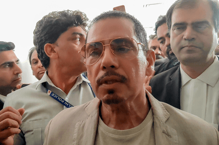 दिल्ली हाईकोर्ट में ईडी के ‘झूठे दावे’ पर आपत्ति जताने के बाद राबर्ट वाड्रा ने अपनी याचिका वापस ली