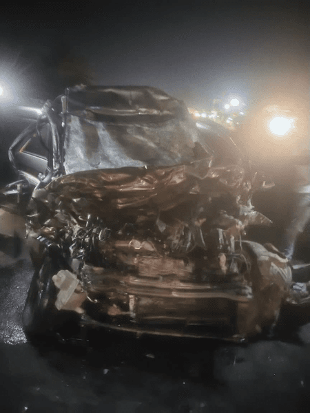 कर्नाटक: कार और कैंटर की टक्कर में एक ही परिवार के चार लोगों की दर्दनाक मौत