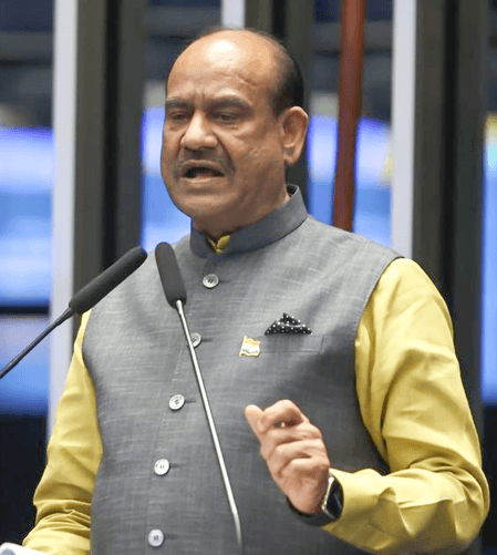 अहमदाबाद प्लेन क्रैश: ओम बिरला ने कहा, 'पूरा देश हादसे में जान गंवाने वालों के परिजनों के साथ खड़ा है'