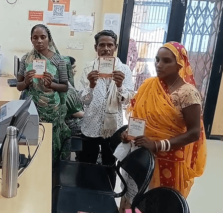 गुजरात: बनासकांठा में 'जन धन योजना' बनी वरदान, गरीबों का बढ़ा आत्मविश्वास