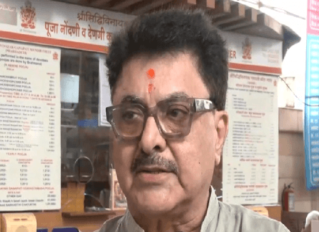 'जनता की भावना से खिलवाड़', पाकिस्तान-भारत मैच पर भड़के फिल्म निर्माता अशोक पंडित