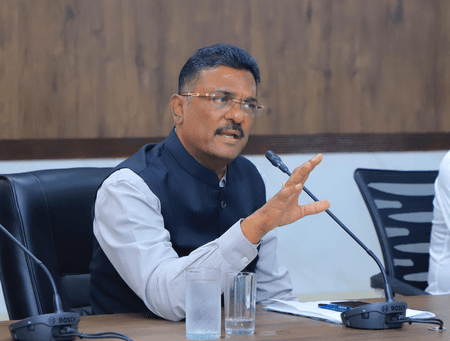 रैपिडो ऐप पर महाराष्ट्र सरकार की सख्ती, परिवहन मंत्री बोले - गैरकानूनी सेवाएं बर्दाश्त नहीं