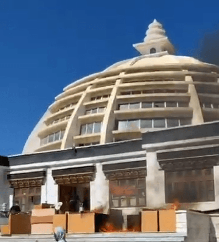 लेह में हिंसक प्रदर्शन के बाद कर्फ्यू जारी, काबू में हालात, लद्दाख महोत्सव रद्द