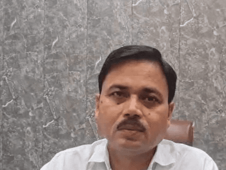 सुल्तानपुर: छठ की तैयारियां जोरों पर, कंट्रोल रूम से होगी मेले की निगरानी