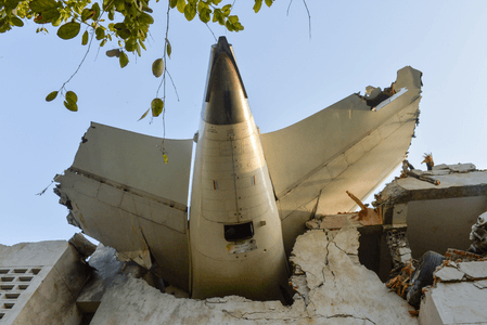 अहमदाबाद विमान हादसा: एयर इंडिया ने स्थापित किए ‘मित्र एवं सहायता केंद्र’