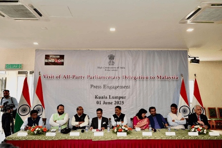 सर्वदलीय प्रतिनिधिमंडल ने 26/11 मुंबई हमले के मलेशियाई पीड़ित को दी श्रद्धांजलि, कुआलालंपुर में आतंकवाद विरोधी रुख को किया मजबूत