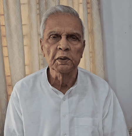 बिजेंद्र यादव का तेजस्वी के 'परिवारवाद' पर तंज, कहा-'रिश्तेदारों को पद देना महिला सशक्तीकरण नहीं'