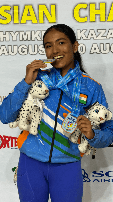 फिल्म निर्माता राजशेखर की बेटी ने शूटिंग में जीते मेडल, पिता ने बताया क्या है अगला लक्ष्य?