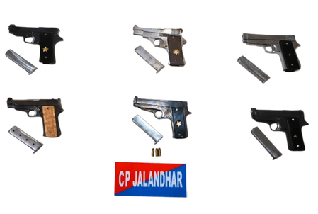 जालंधर: मध्य प्रदेश से पंजाब भेजे गए हथियार बरामद, बदमाशों से कुल 8 पिस्टल जब्त