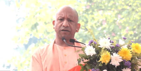 प्रदेश के हर शैक्षणिक संस्थान में अनिवार्य कराएंगे वंदे मातरम का गायन : मुख्यमंत्री योगी