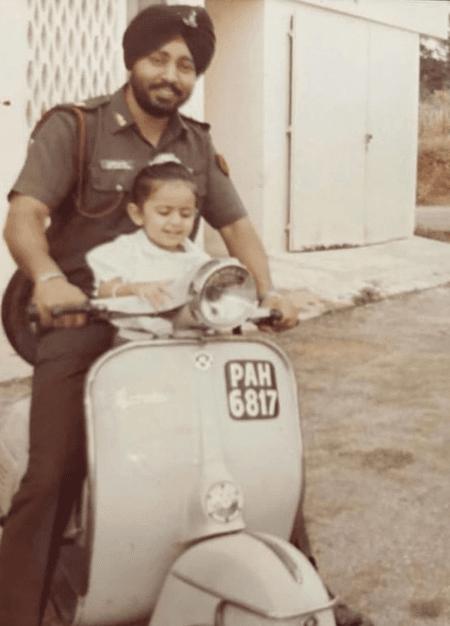 मेरा दिल पापा की वर्दी के लिए धड़कता है : रकुल प्रीत सिंह