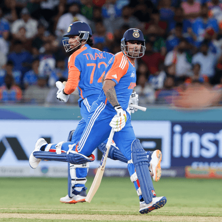 एशिया कप : पाकिस्तान के खिलाफ ऑपरेशन 'व्हाइट बॉल', भारत ने मैदान पर दिखाई ताकत, दी पटखनी