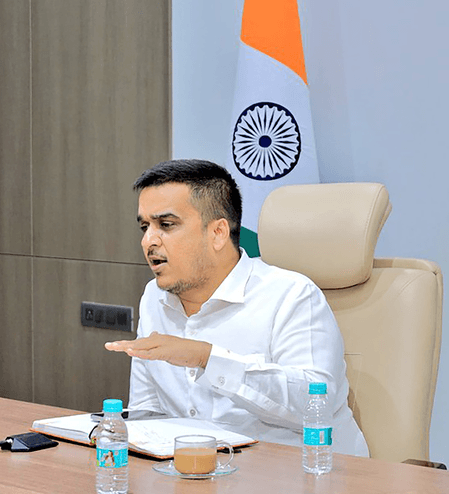 भारत-पाकिस्तान तनाव के बीच गुजरात में ड्रोन और पटाखों पर प्रतिबंध