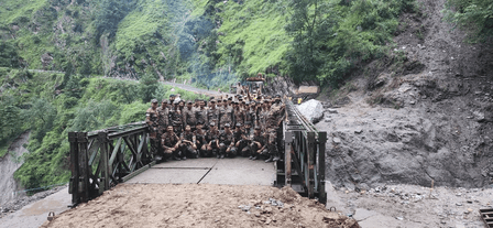 उत्तरकाशी आपदा : बीआरओ, सेना ने धराली में बेली ब्रिज का निर्माण पूरा किया