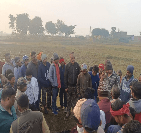 झारखंड : दुमका में एक परिवार के चार सदस्यों की संदिग्ध मौत, चारों के गले में रस्सी के निशान