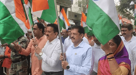 गिरीश महाजन ने तिरंगा यात्रा में लिया हिस्सा, बोले- 'इंडिया गठबंधन में एकता नहीं'