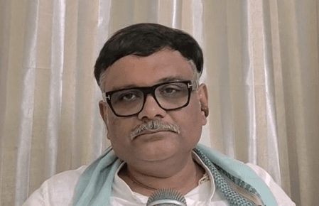 यूपी : पूर्व सांसद सुब्रत पाठक ने यासीन मलिक के हलफनामे पर कांग्रेस को घेरा, पाकिस्तान कनेक्शन का लगाया आरोप