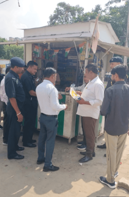 ग्रेटर नोएडा में सिंगल यूज प्लास्टिक पर सख्ती, पी-2 सेक्टर से 20 किलो प्लास्टिक जब्त