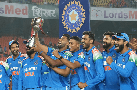 ड्रीम11 के साथ नाता खत्म, अब नए टाइटल स्पॉन्सर की तलाश में बीसीसीआई : देवजीत सैकिया