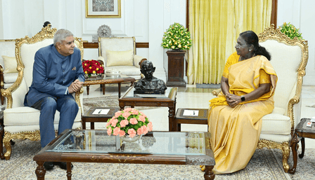 राष्ट्रपति द्रौपदी मुर्मू ने जगदीप धनखड़ का इस्तीफा मंजूर किया