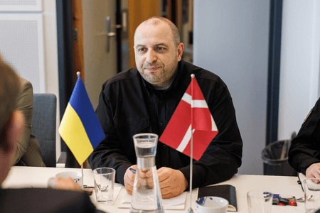 यूक्रेन के शीर्ष अधिकारी ने कहा, 'स्विट्जरलैंड में होगी यूएस अधिकारियों संग पीस प्लान पर चर्चा'