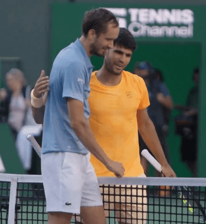 इंडियन वेल्स ओपन: सेमीफाइनल में मेदवेदेव ने अल्काराज को हराया, फाइनल में होगा सिनर का मुकाबला