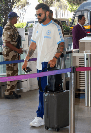 बीसीसीआई ने कोहली को टेस्ट क्रिकेट से संन्यास लेने से रोकने के लिए एक बेहद प्रभावशाली क्रिकेट हस्ती को बुलाया