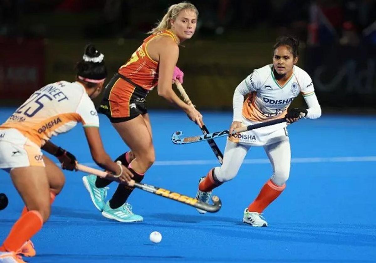 Indian women's hockey