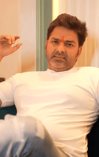 बिहार में सियासी हलचल तेज, उपेंद्र कुशवाहा से मुलाकात करेंगे भोजपुरी सुपरस्टार पवन सिंह