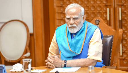 पीएम मोदी ने 'ऑपरेशन सिंदूर' की जानकारी ली, सेना प्रमुखों से की मुलाकात