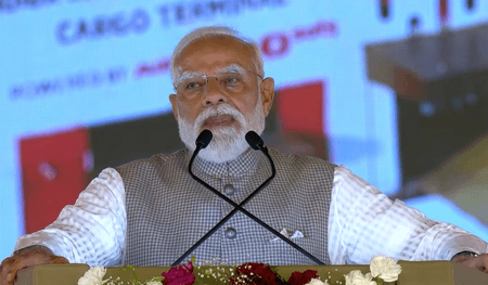 सपा वालों ने नोएडा को बनाया था अपनी लूट का एटीएम : प्रधानमंत्री मोदी